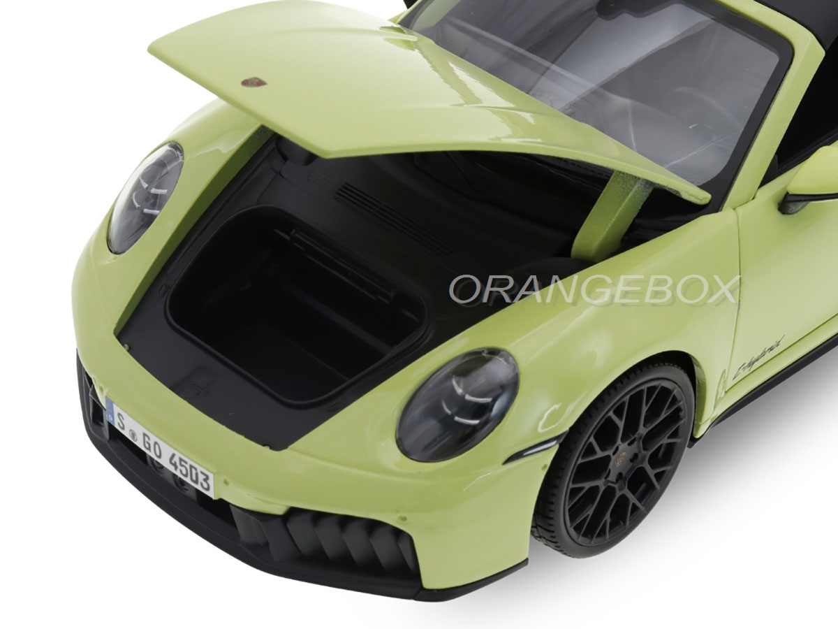 Porsche 911 Targa 4 GTS (992.2) 1:18 Maisto Amarelo - 20 anos