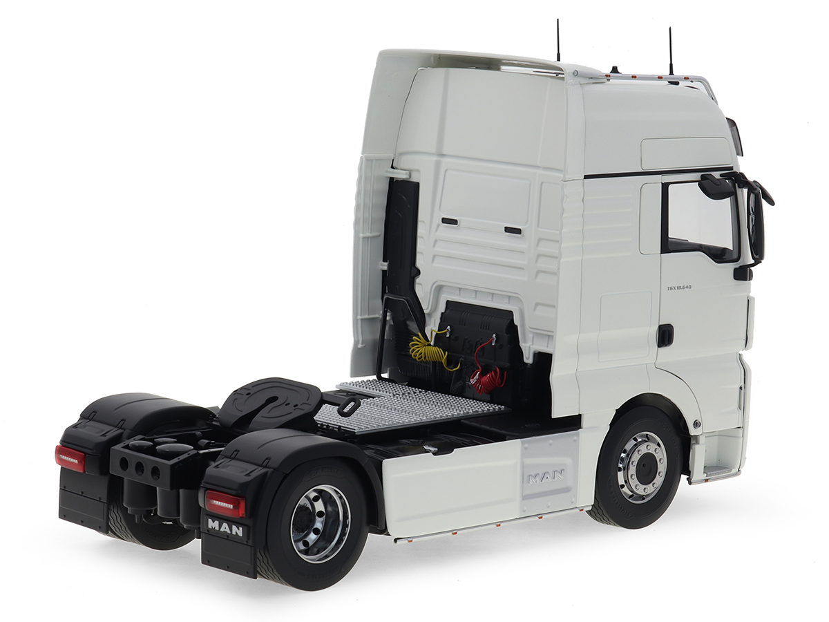 Caminhão MAN TGX XXL 2018 1:18 Premium Classixxs Branco - 20 anos
