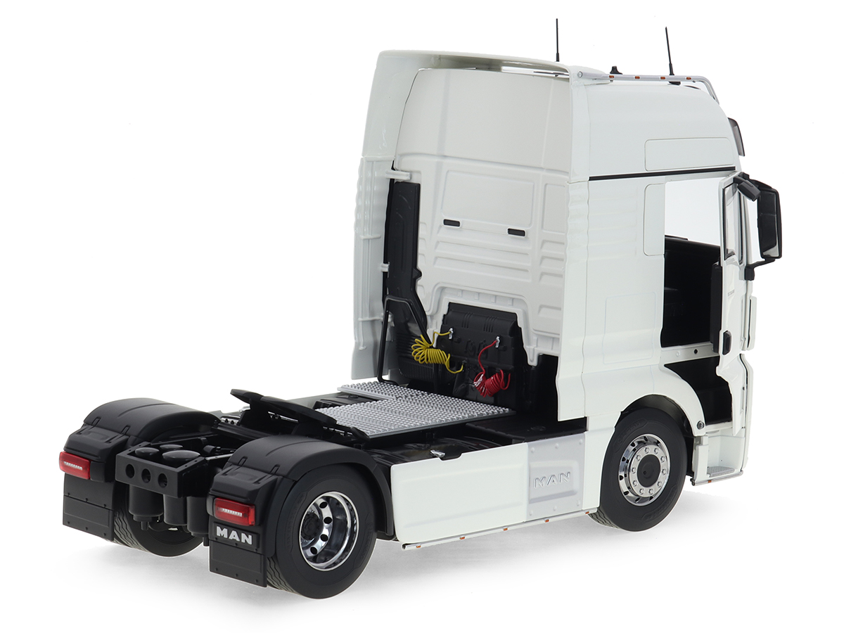 Caminhão MAN TGX XXL 2018 1:18 Premium Classixxs Branco - 20 anos