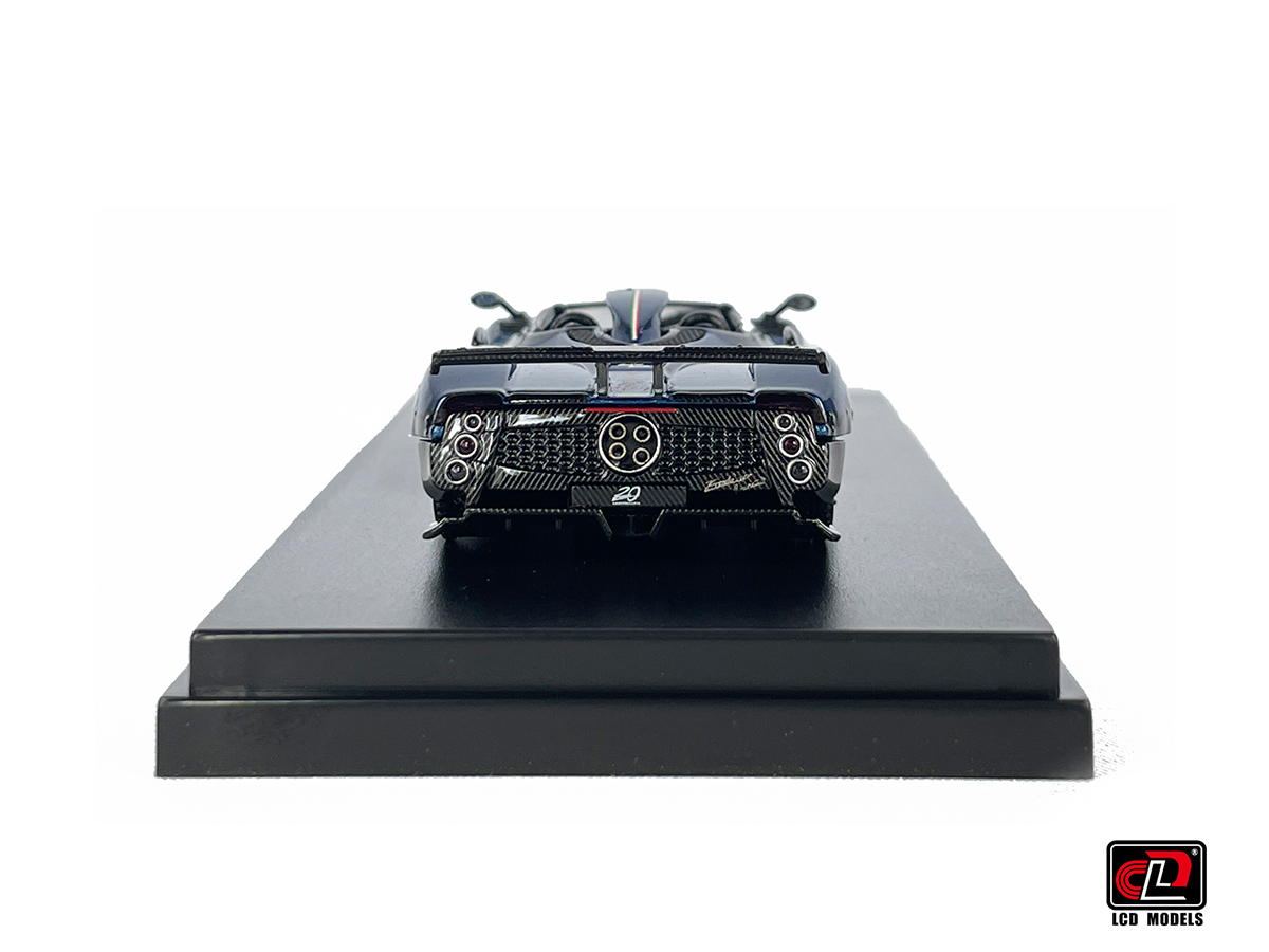 Pagani Zonda HP Barchetta 2017 1:64 LCD Models Azul - 20 anos