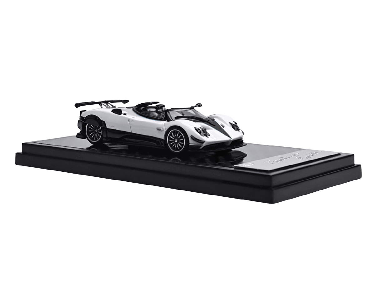 Pagani Zonda HP Barchetta 2017 1:64 LCD Models Branco - 20 anos