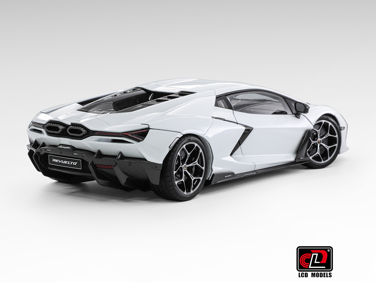 Lamborghini Revuelto 1:18 LCD Models Branco - 20 anos! Loja on