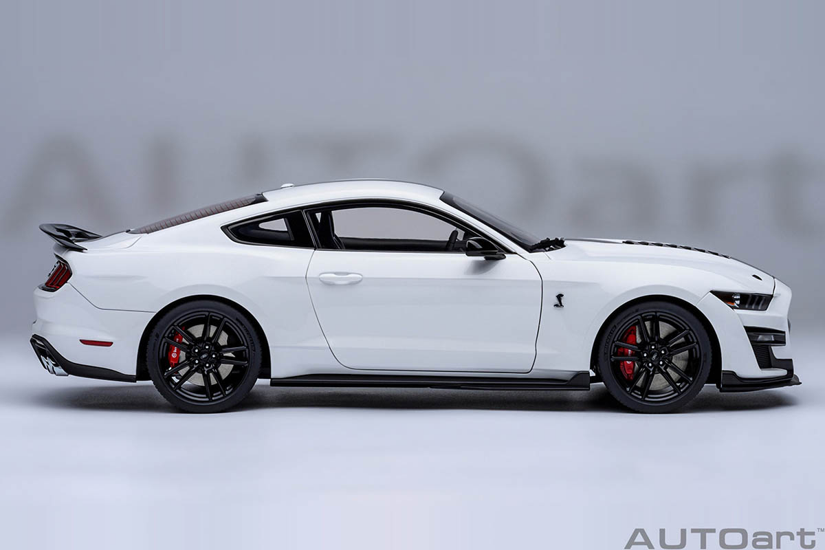 Ford Mustang Shelby GT500 1:18 Autoart Branco - 20 anos! Loja on
