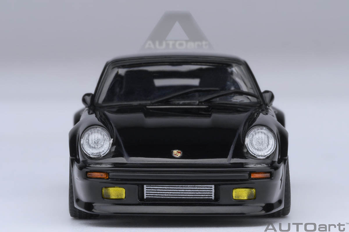 PRÉ-VENDA *** Porsche 911 (930) Turbo Wangan Midnight Blackbird 1