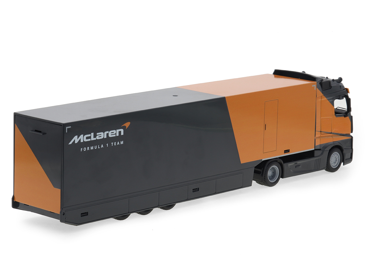 Mercedes Benz + Fórmula 1 McLaren MCL38 Norris 2024 1:43 Bburago