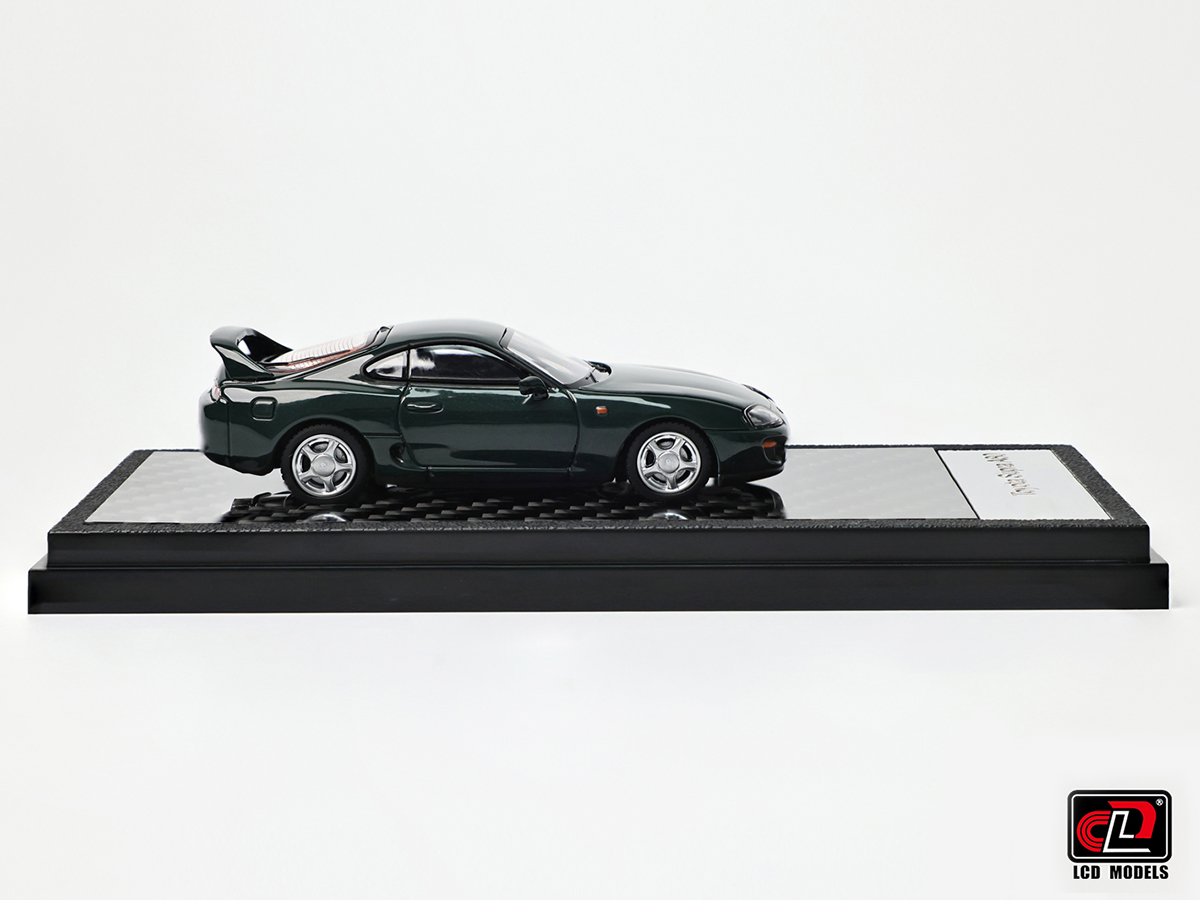 Toyota Supra A80 1:64 LCD Models Verde - 20 anos! Loja on-line de