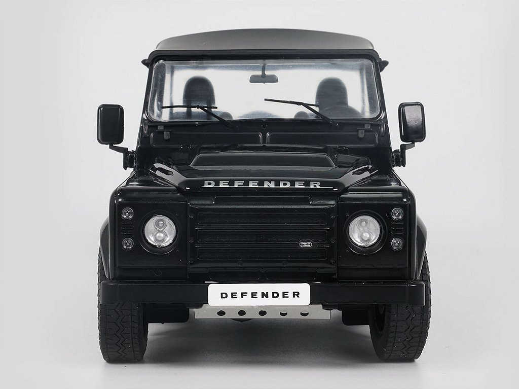 Land Rover Defender 90 Short 2016 1:18 Solido Preto - 20 anos! Loja on ...
