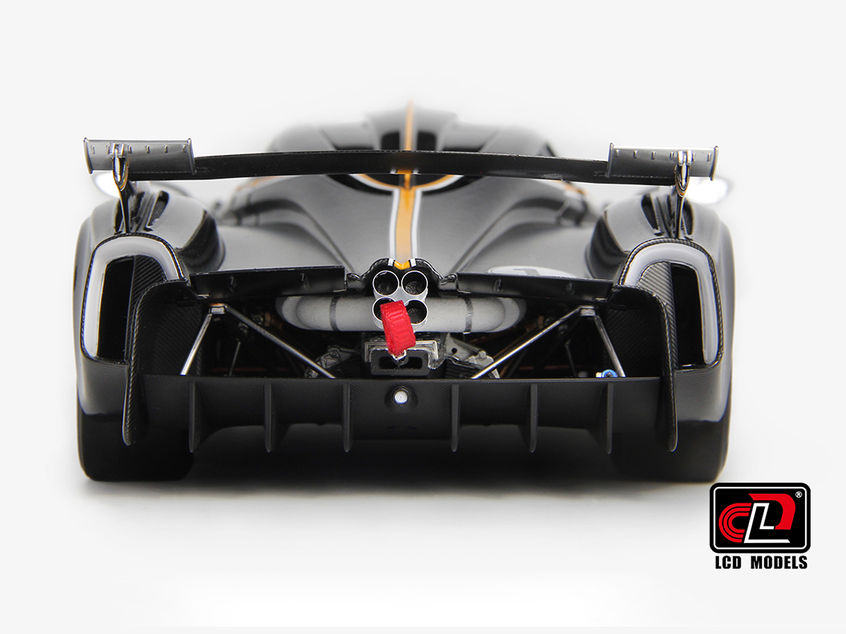 PRÉ-VENDA *** Pagani Huayra R 1:18 LCD Models Carbon Black - 20