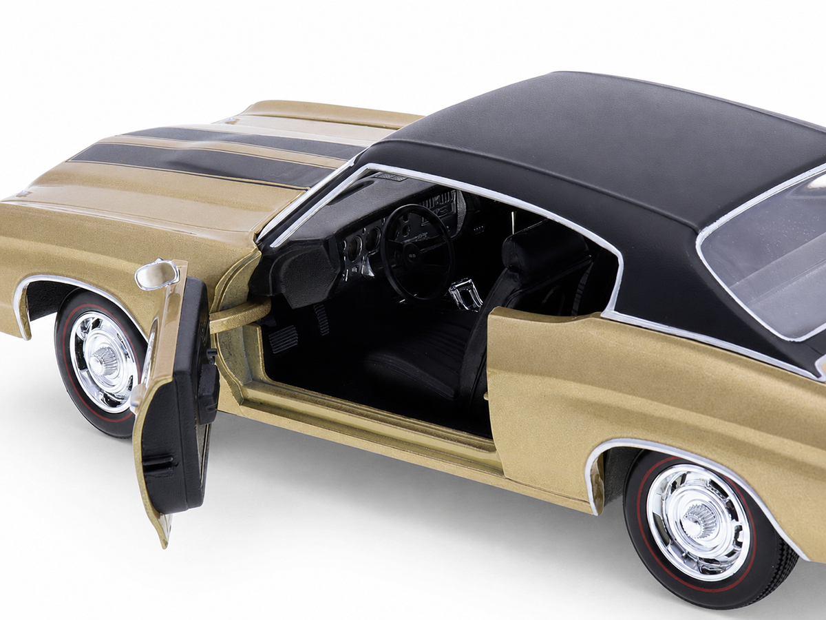 ミニカー 1971 Chevrolet Chevelle SS 454 1/18 Chevrolet Chevelle SS 454 1971 Maisto 1:18 Dourado - 20 anos! Loja