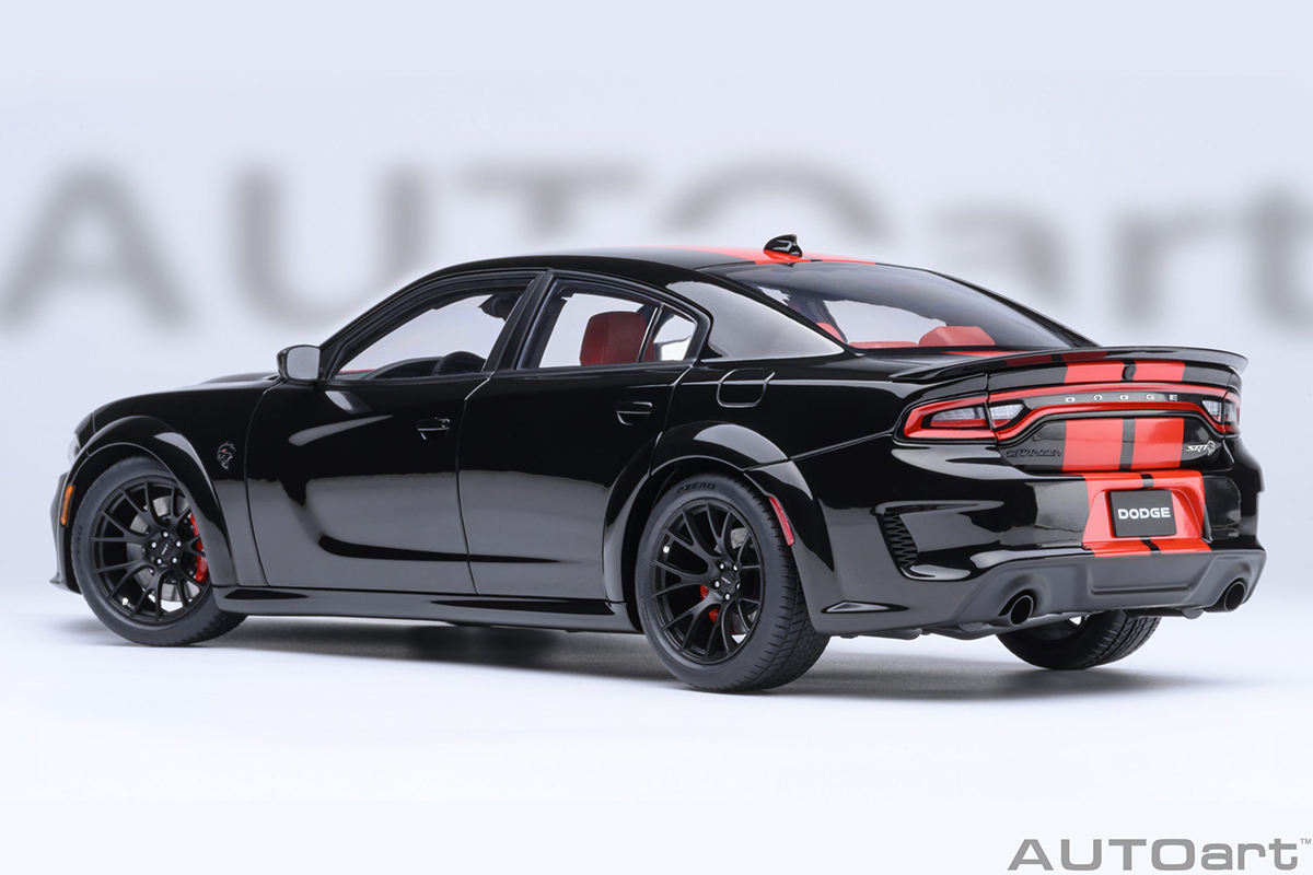 PRÉ-VENDA *** Dodge Charger SRT Hellcat Redeye Jailbreak 1:18