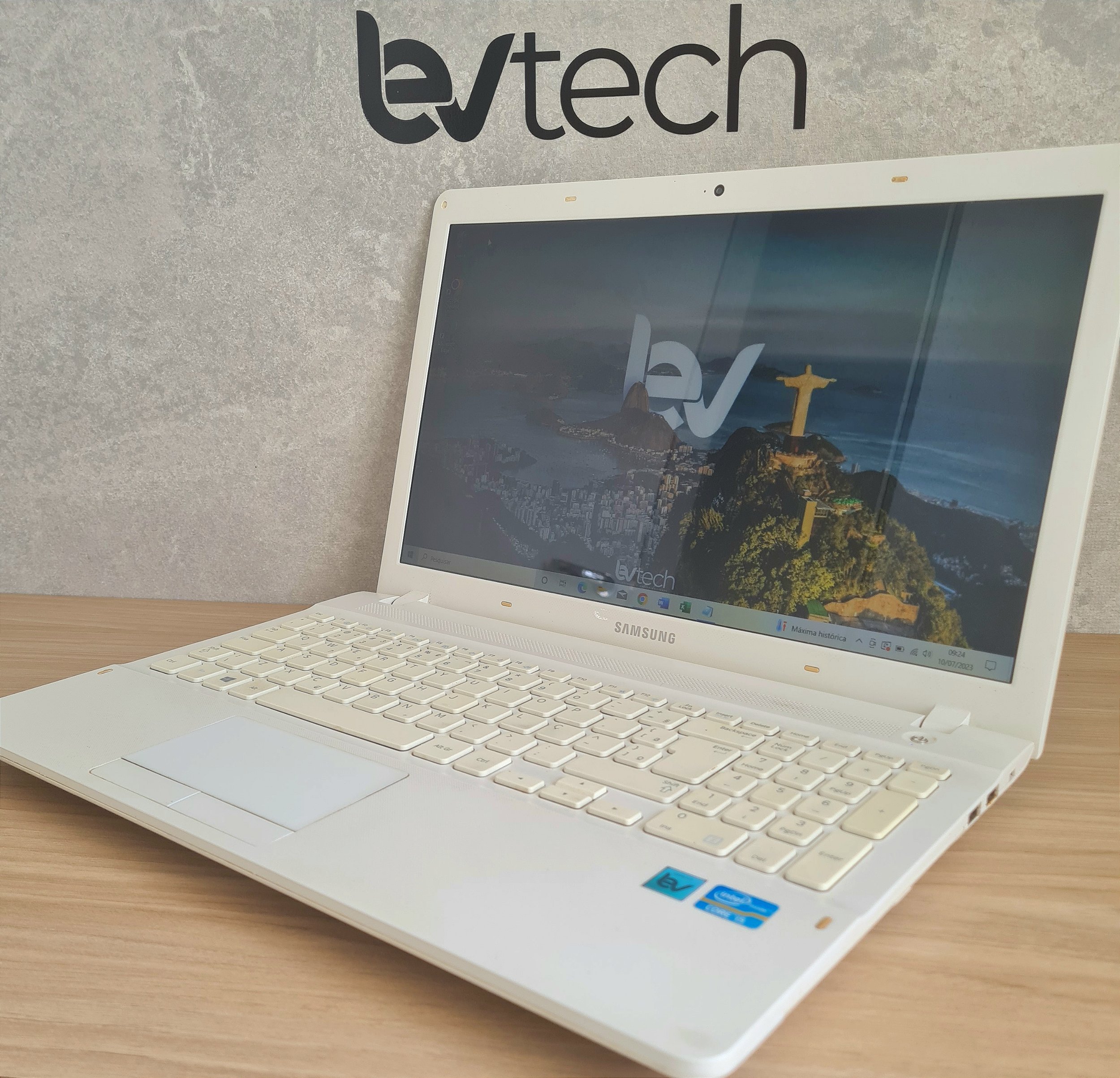 Notebook Samsung ATIV Book 2 - Branco - Core i5 - 8Gb Ram - 240Gb SSD -  LevTech Store