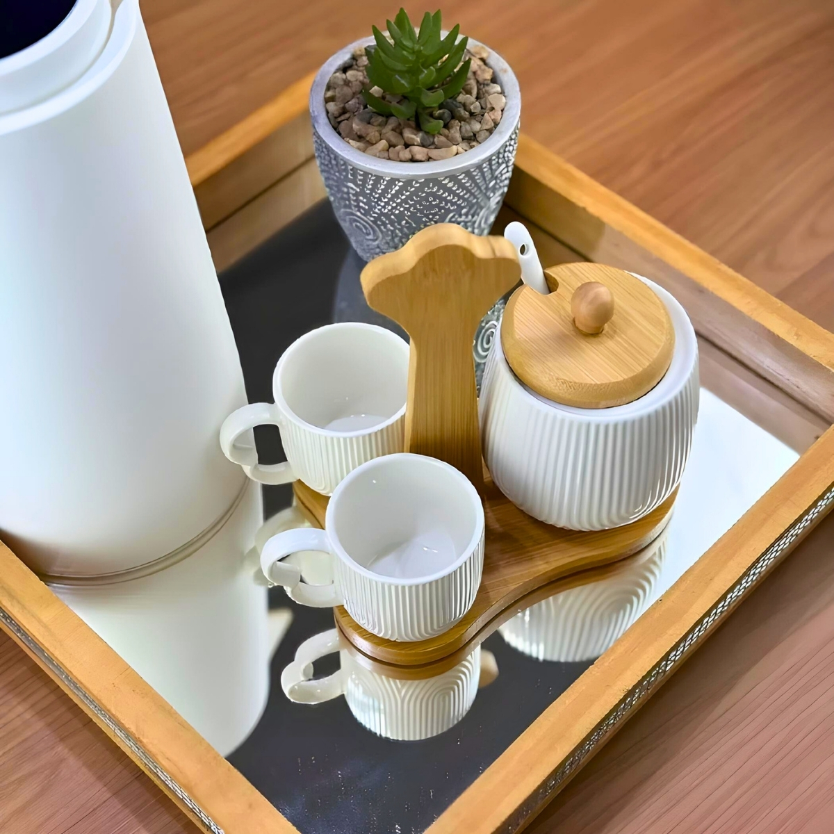 Jogo de Xícaras para Café com Açucareiro em Cerâmica e Suporte de