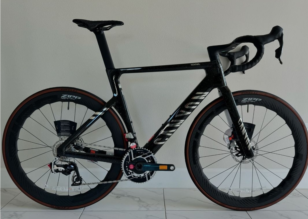 Bicicleta Canyon Aeroad CFR 2025 - Triathlon Acessórios