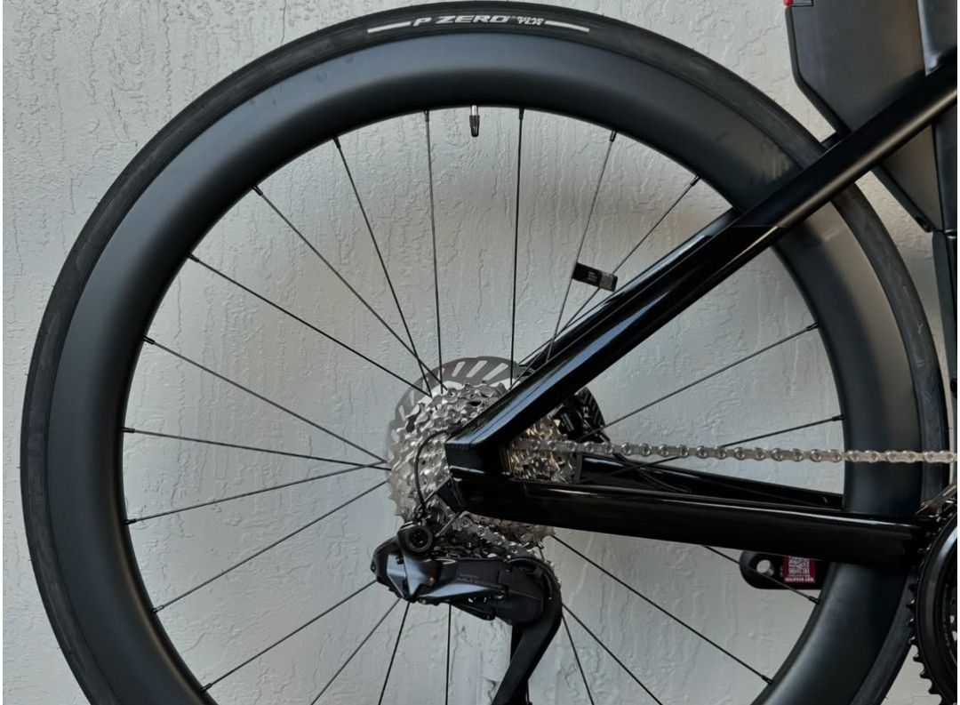 BICICLETA DE TRIATHLON BMC TM 01 2025 - Triathlon Acessórios