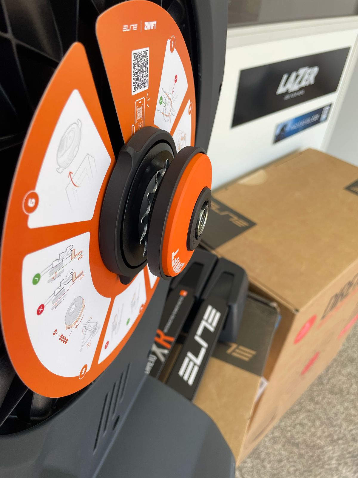 ROLO DE TREINO ELITE DIRETO XR ZWIFT - Triathlon Acessórios ROLO DE TREINO ELITE DIRETO XR ZWIFT - Triathlon Acessórios