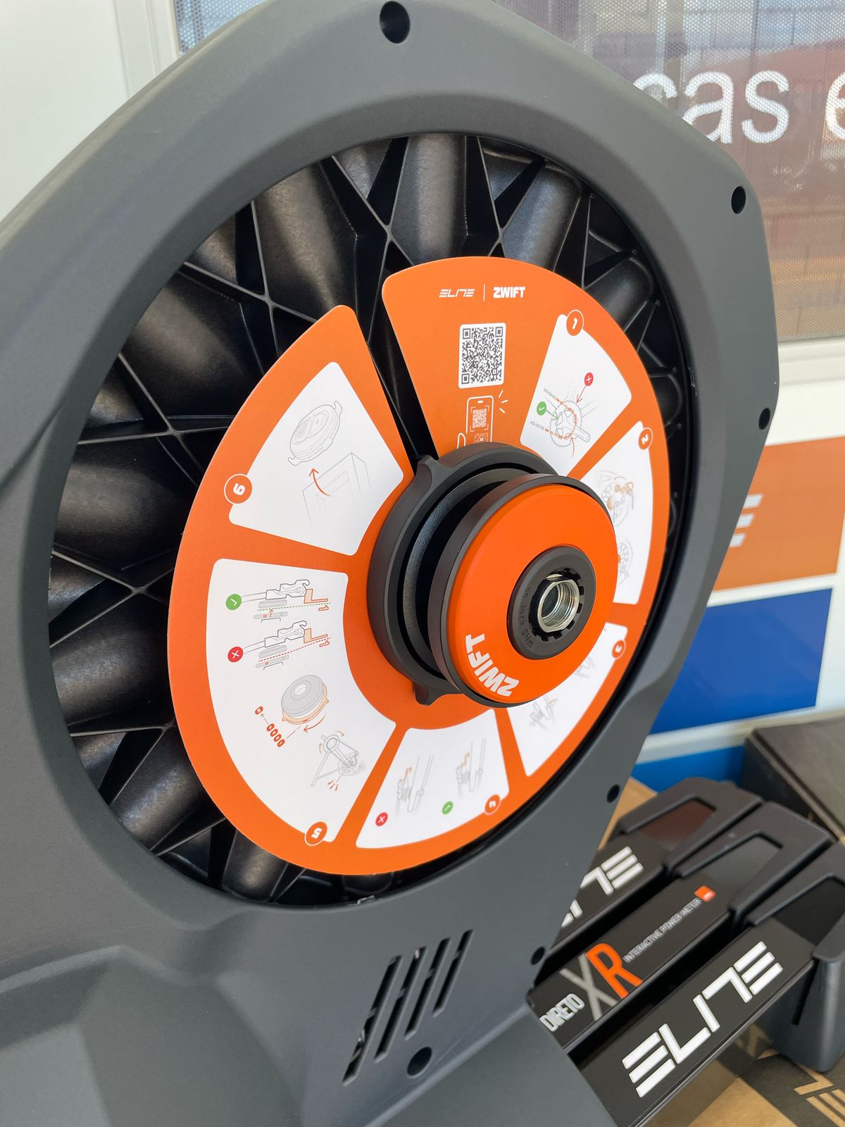 ROLO DE TREINO ELITE DIRETO XR ZWIFT - Triathlon Acessórios