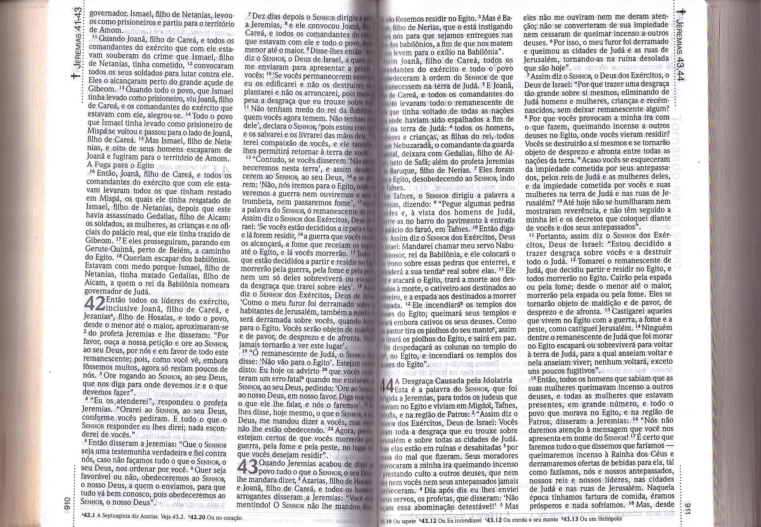 Bíblia de Estudo Devocional do Homem - Marrom - Leitor Gospel Livraria ...