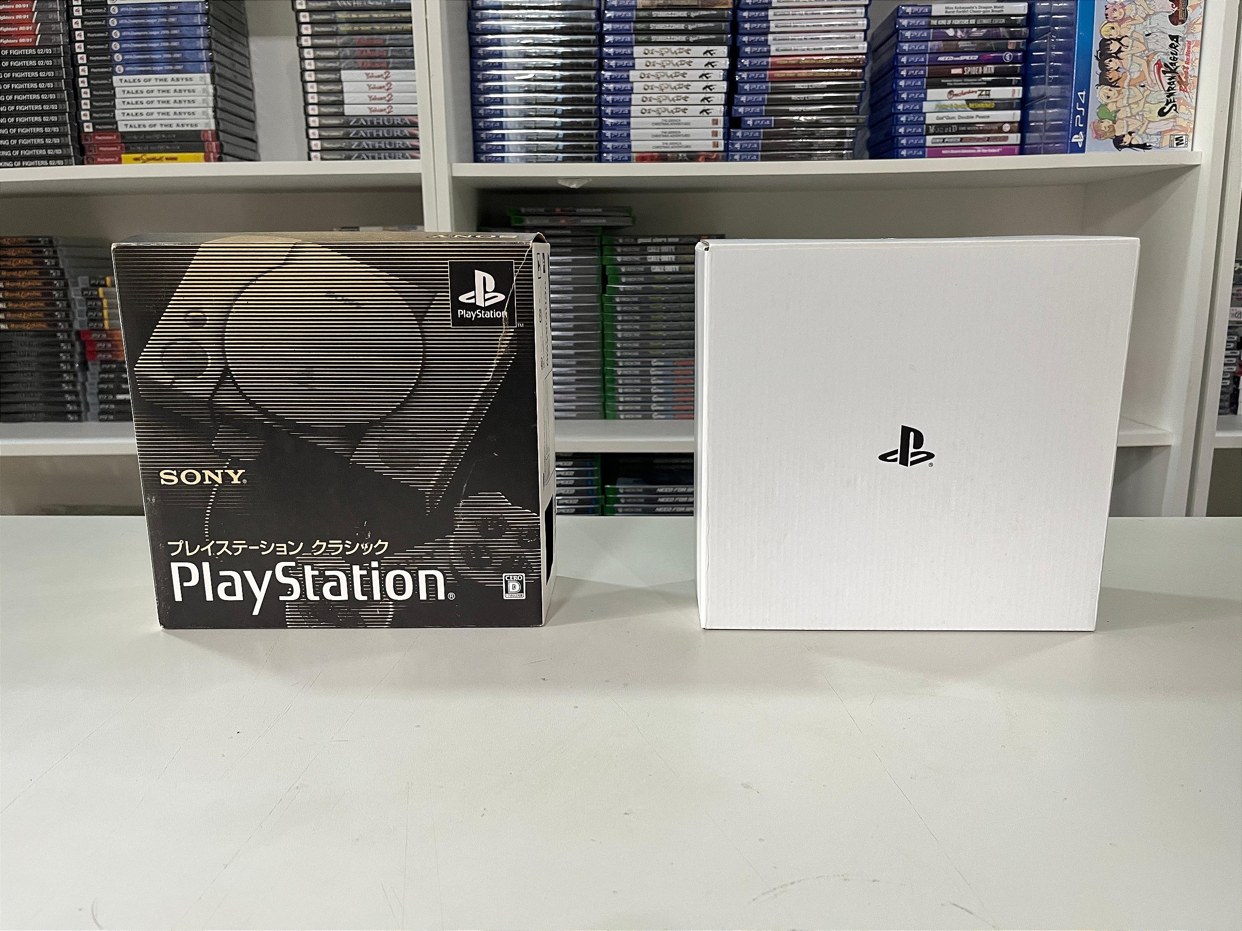 PlayStation Classic　おまけ付 Console Playstation Classic Mini Japonês- Playstation Classic