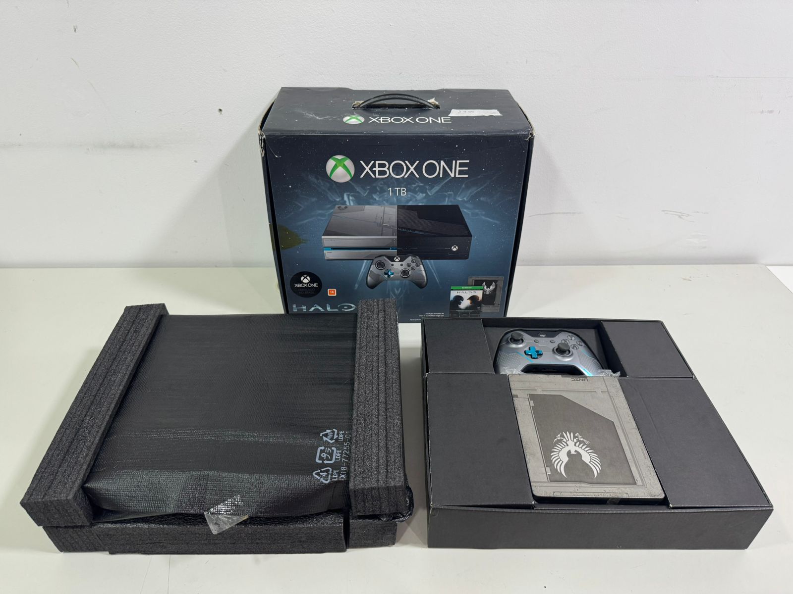 Console Xbox One Fat Edição Halo 5 - www.maicongames.com.br