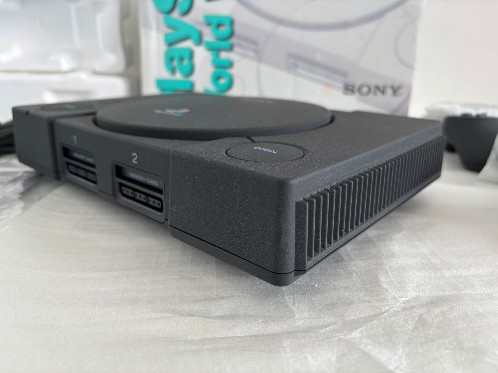 新品未使用　未開封品　Sony Net Yaroze DTL-S3005 新品未使用 未開封品 Sony Net Yaroze DTL-S3005 Console Sony
