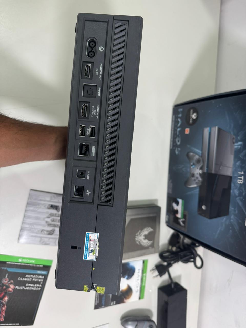 Console Xbox One Fat Edição Halo 5 Seminovo - Xbox One Fat - www ...