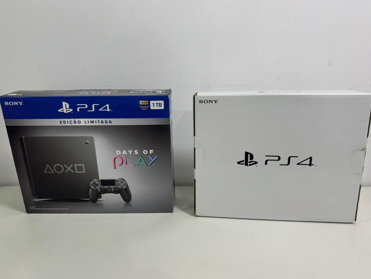 Console Playstation 4 Slim Ediçâo Days Of Play - PS4 Slim 1TB