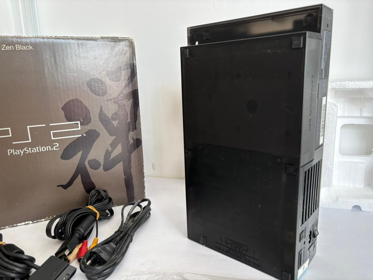 Console Playstation 2 Fat Zen Black Japonês SCPH-37000 - PS2 FAT