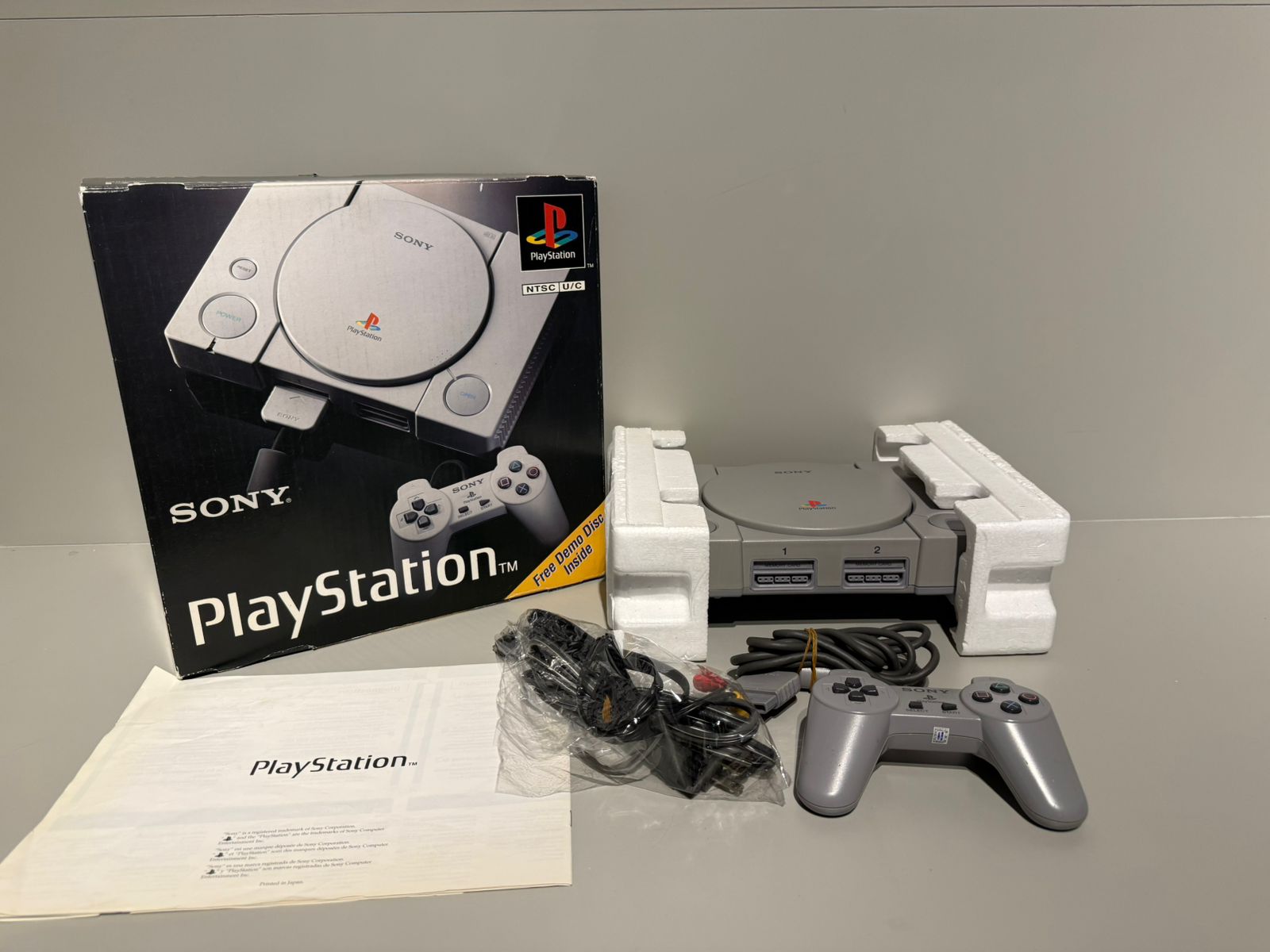 Console Playstation 1 Americano Launch Edition SCPH-1001 - PS1 FAT