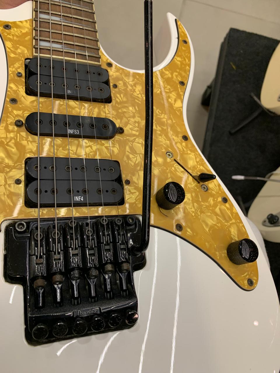 IBANEZ GUIT RG350DX (OUTLET) - Home