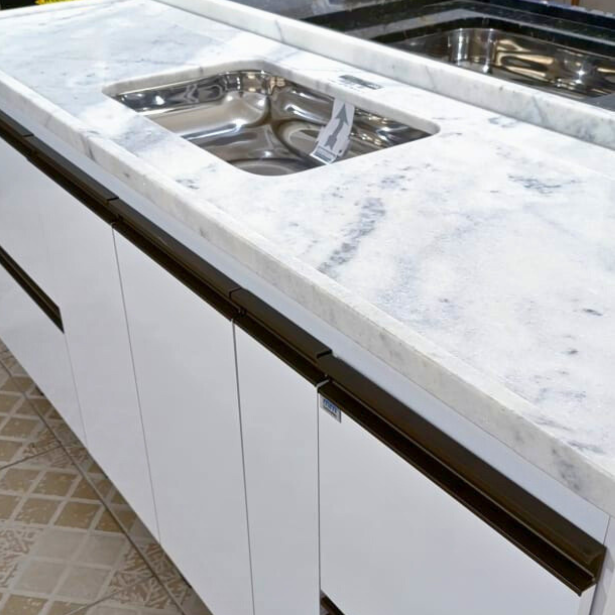 Balcão Sevilha e Pia Mármore Branco 2m - ReformAqui - Material de ...