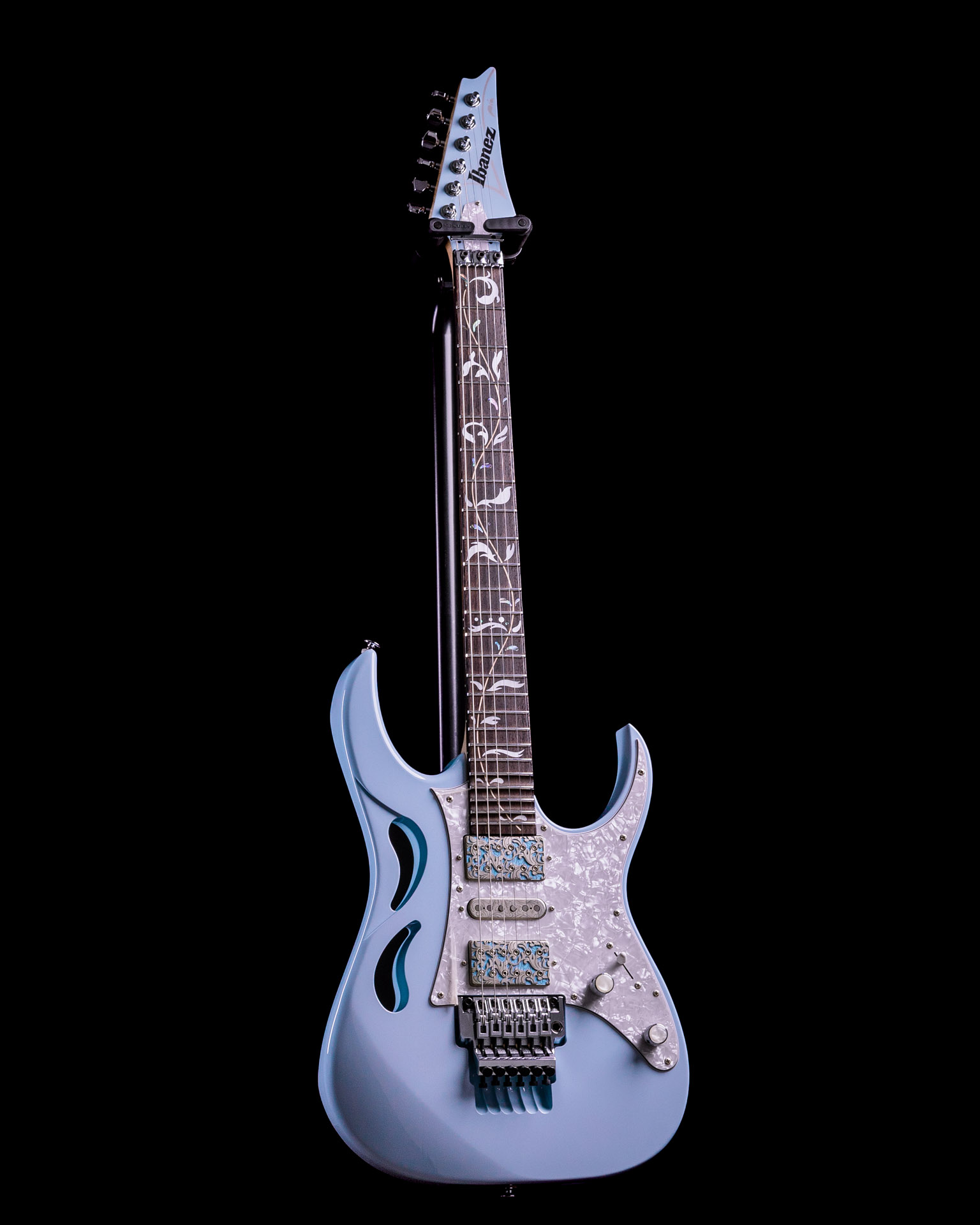 Guitarra Ibanez Steve Vai Signature PIA3761 Blue Powder - The Tone