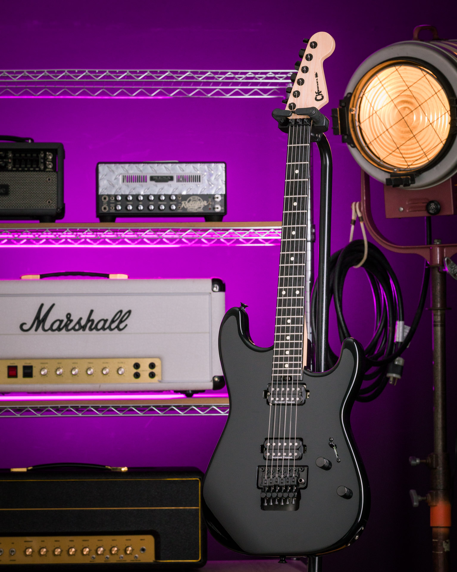 Guitarra Charvel Pro Mod San Dimas - The Tone Boutique