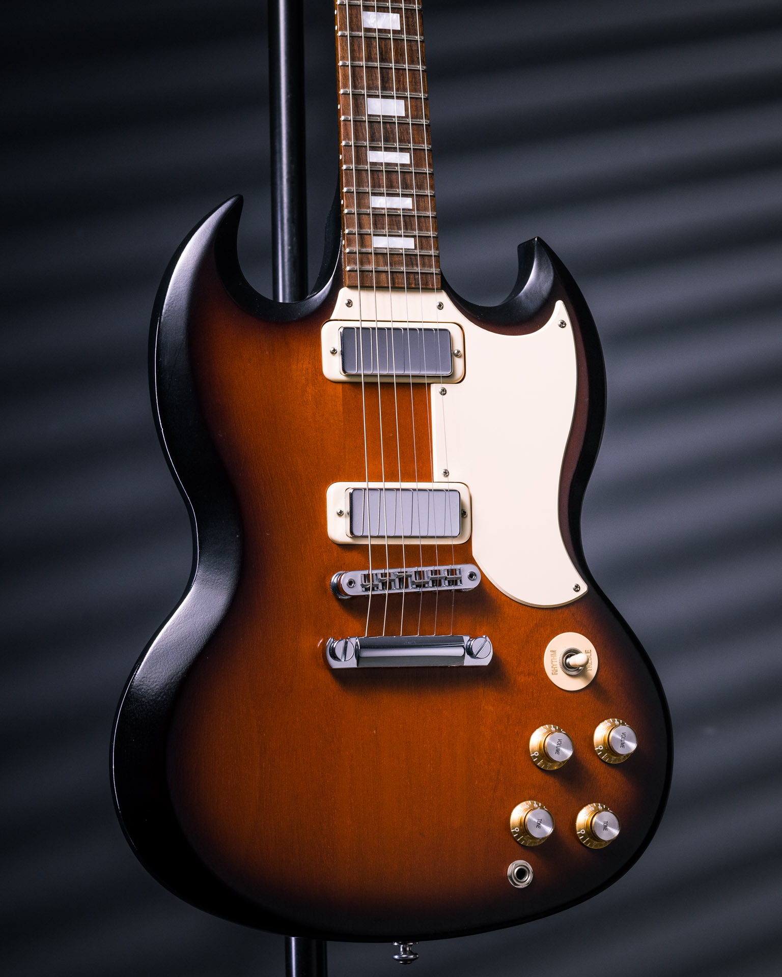 ギター Gibson SG Special 2016 T Gibson SG Special T Satin Cherry (2016) - Guitar Compare