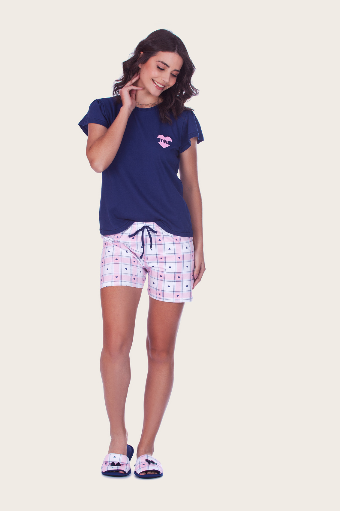 PIJAMA FEMININO EM ALGODAO COM MANGAS E SHORT XADREZ