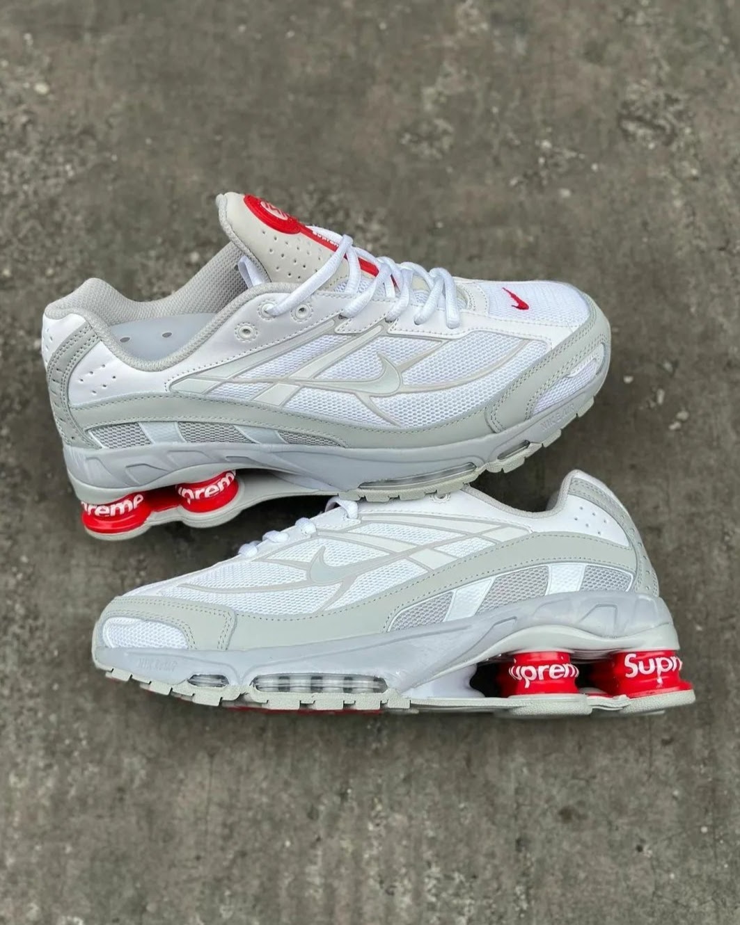 Tenis supreme vermelho outlet