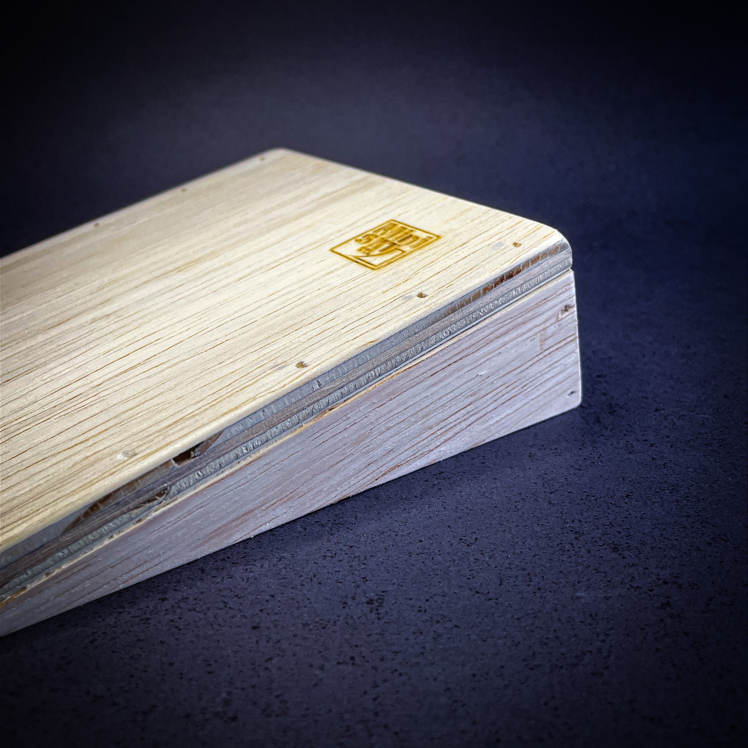 Kicker Rampa De Diapasón SPITBOARDS – Obstáculo De Madera Con Antideslizante, Ideal Para Practicar Trucos De Skate