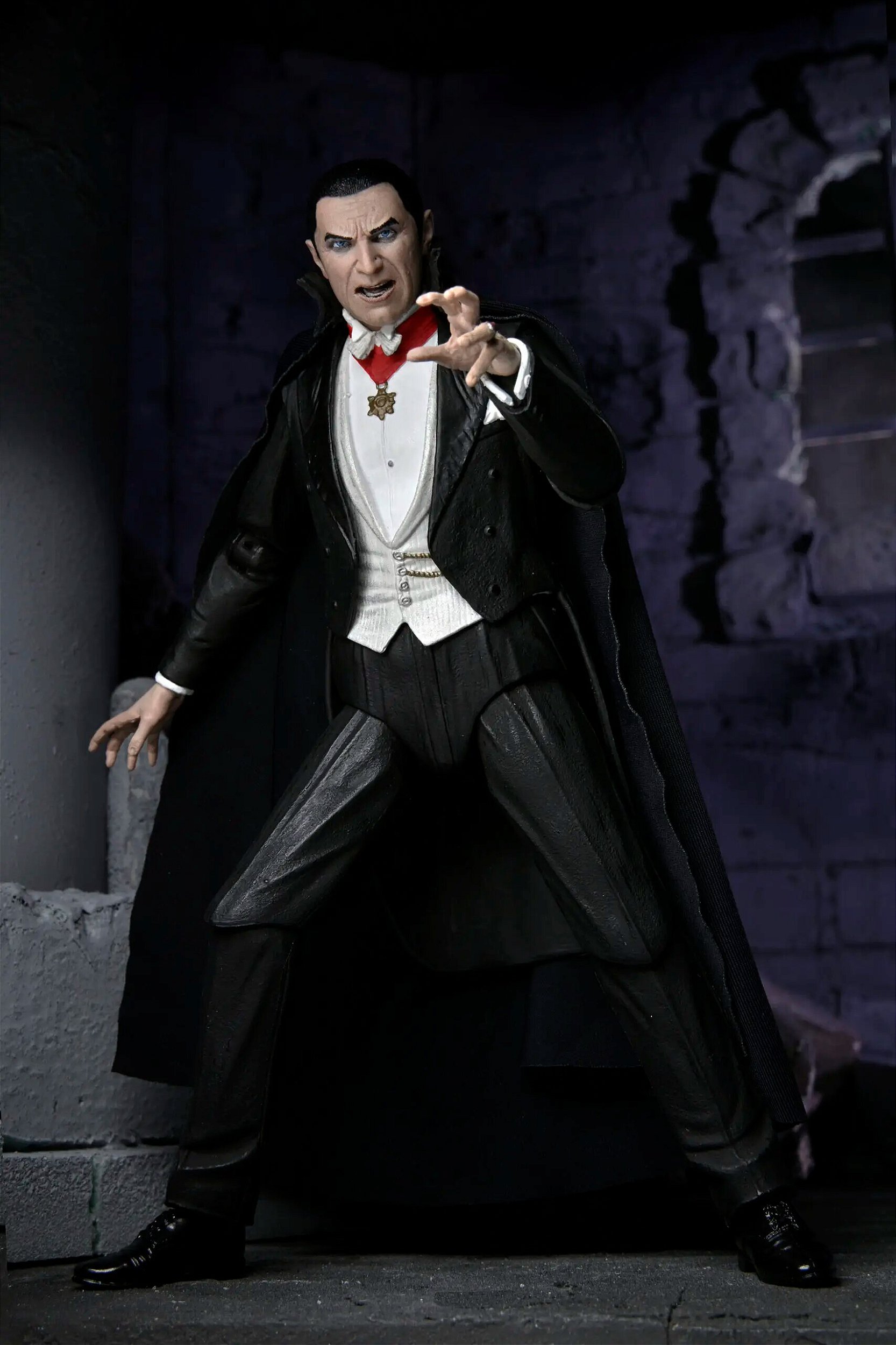 Action Figure Drácula Ultimate Universal Monsters - Neca Toys