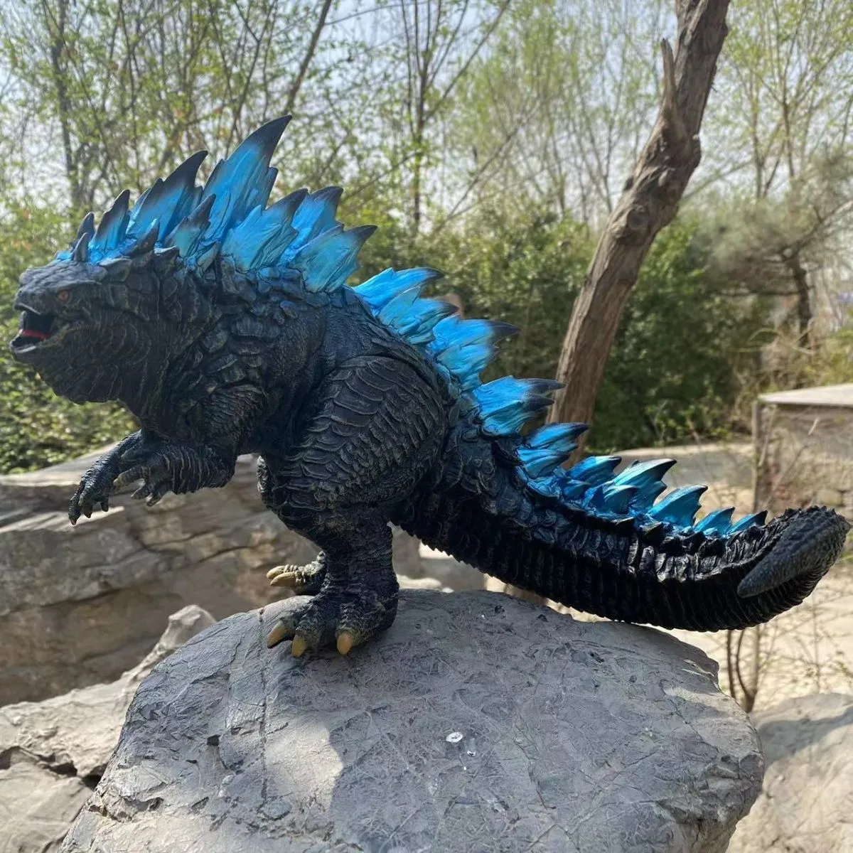 Figure Godzilla King Of The Monsters 25Cm - Cubo Nerd - O universo