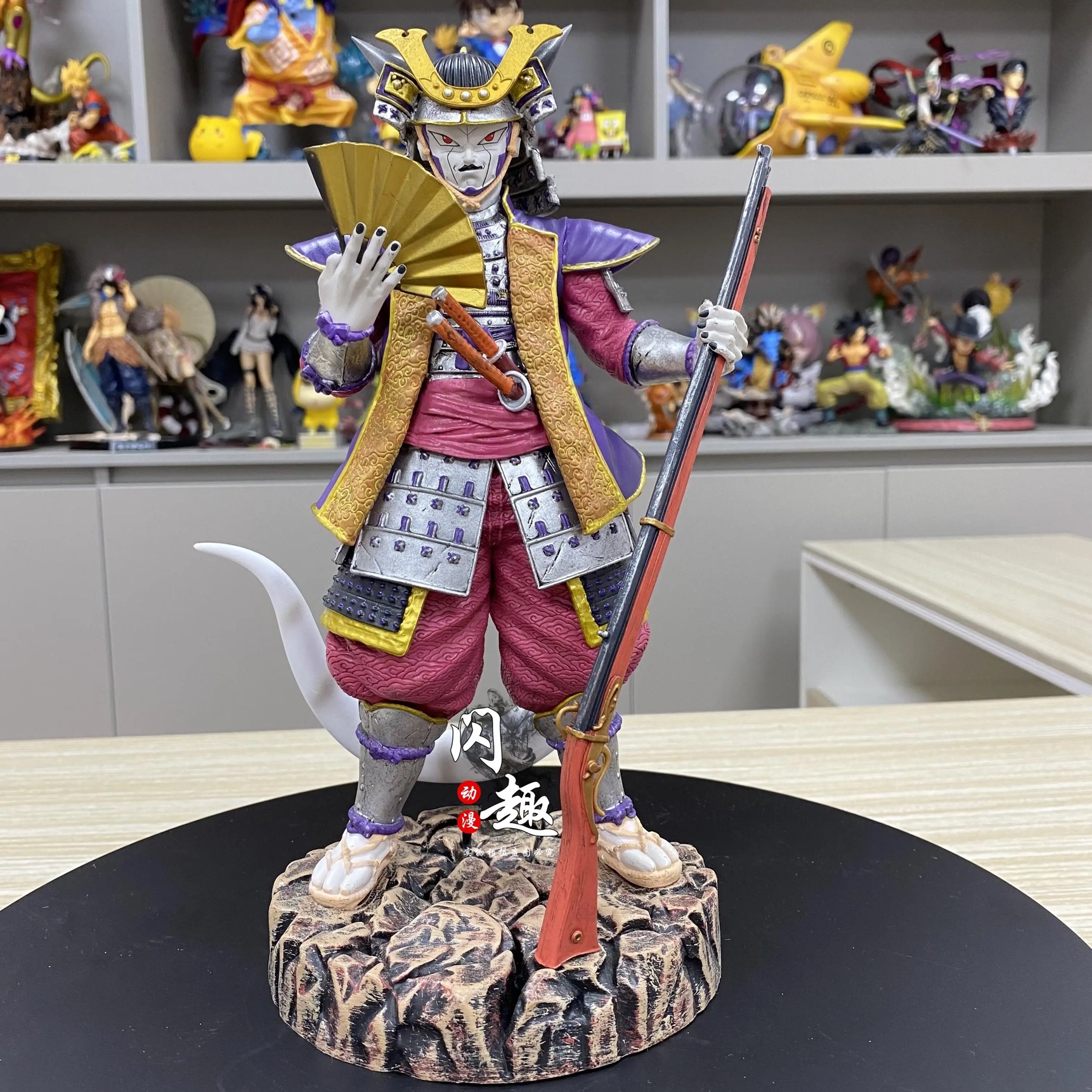 Figure Freeza Bushin - Dragon Ball - Cubo Nerd - O universo geek