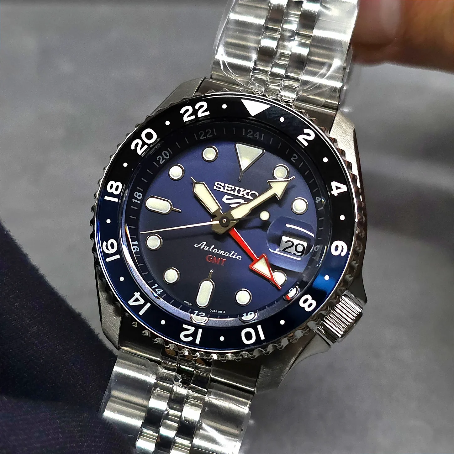 Relógio Seiko 5 Sports GMT SSK003B1 Batman - Relojoaria São Paulo