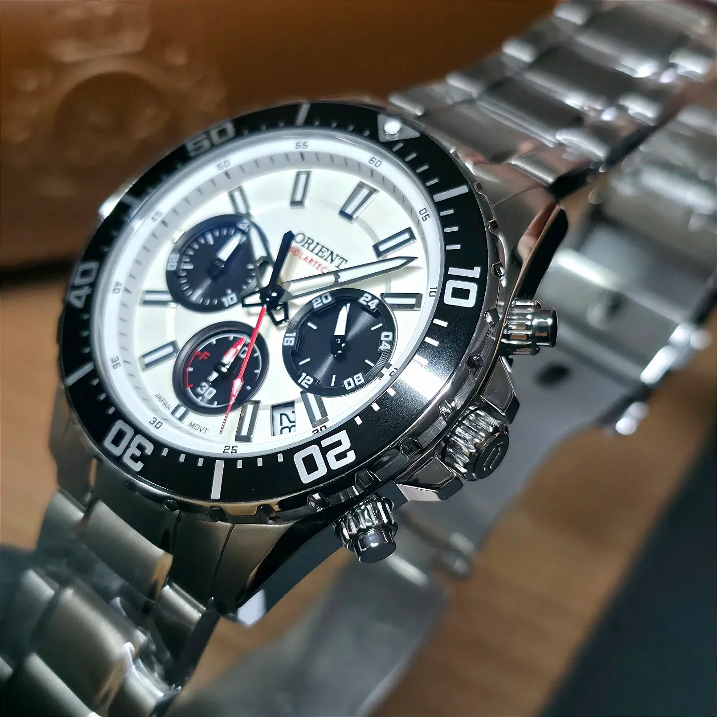 Relógio Orient Solartech Elite Sea MBSSC288 S1SX Panda Branco
