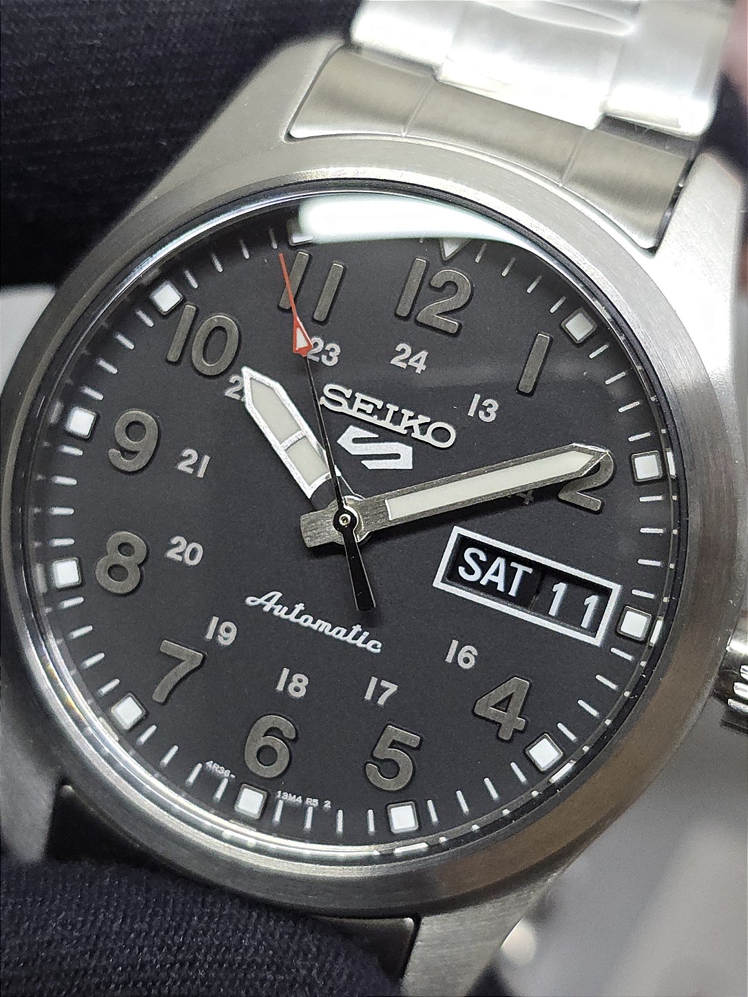 Relógio Seiko 5 Sports Midfield SRPJ81B1 Automático - Relojoaria