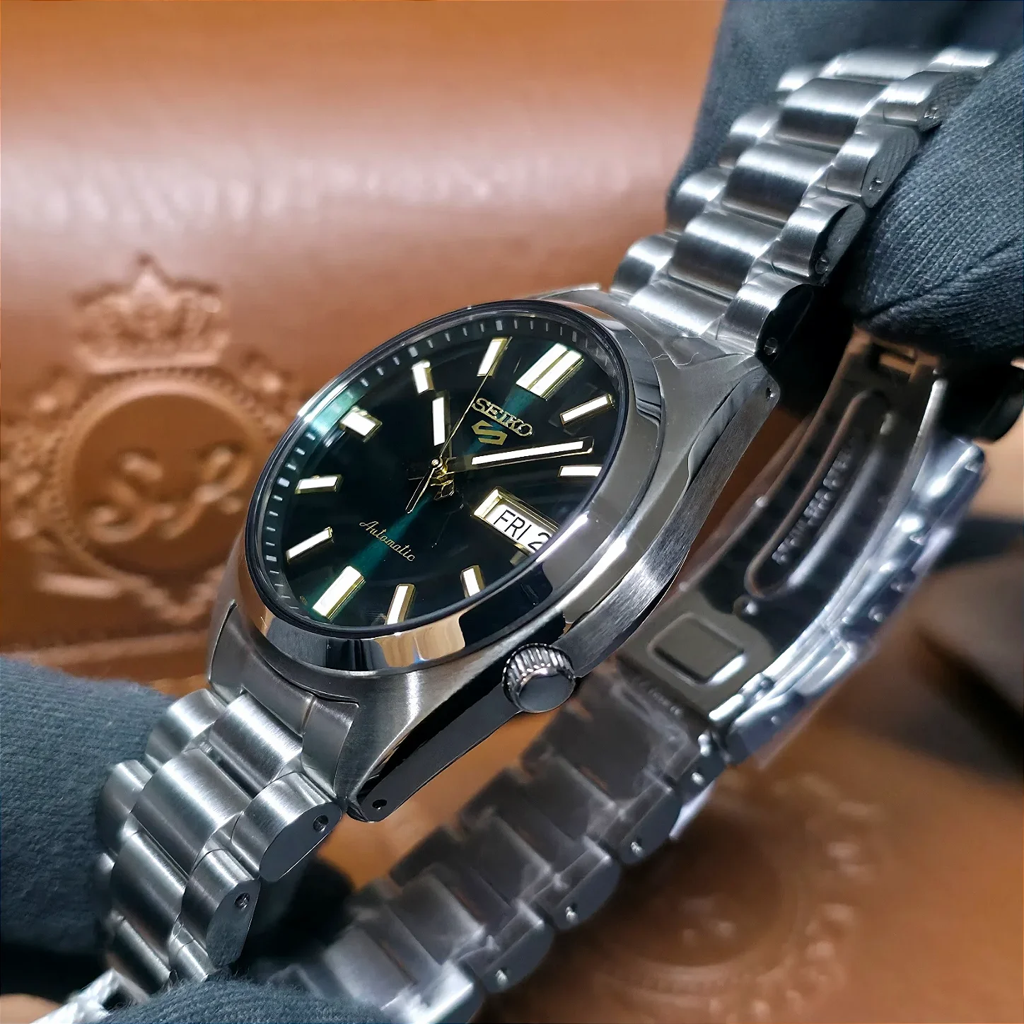 Relógio Seiko 5 Sports SRPL57B1 Green Tie Verde - Relojoaria São