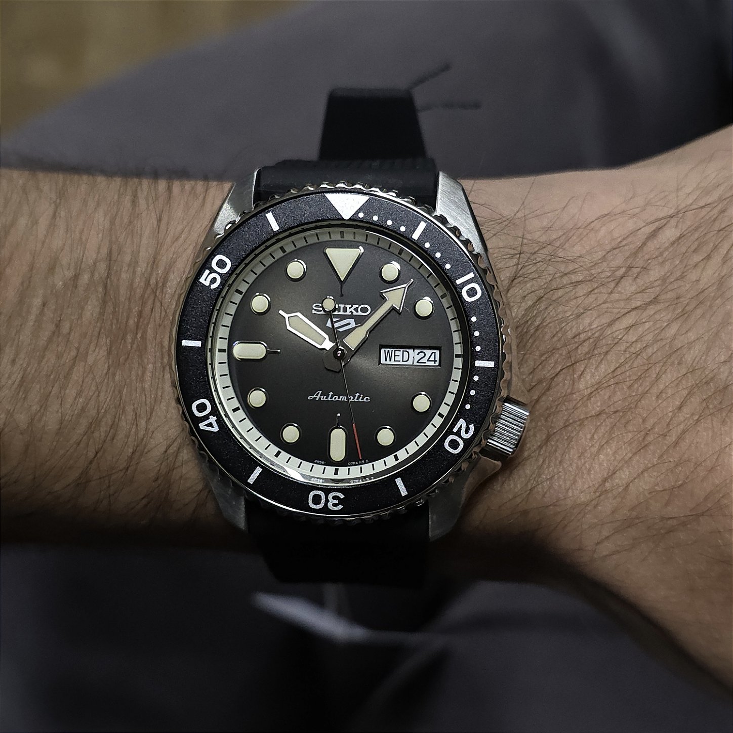 Relógio Seiko 5 Sports SRPD73K2 Automático Preto - Relojoaria São