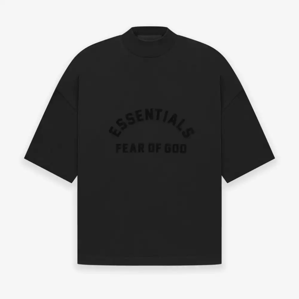 Camiseta Fear Of God  Essentials Oversized Preta básica - High Trip Company