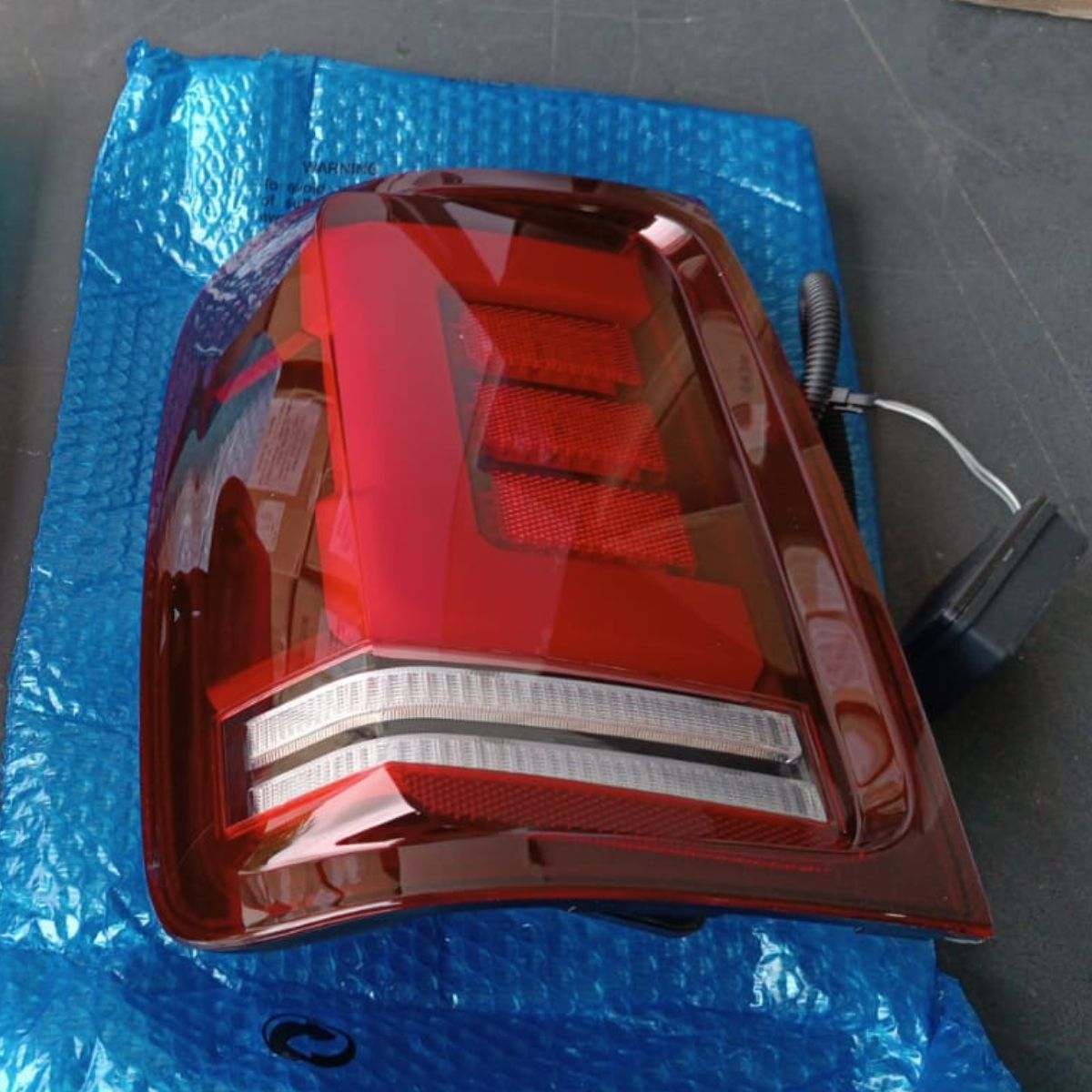 Lanterna Traseira Full LED Vermelha Amarok 2017-2023 - 4x4import -  Acessórios para Pickups