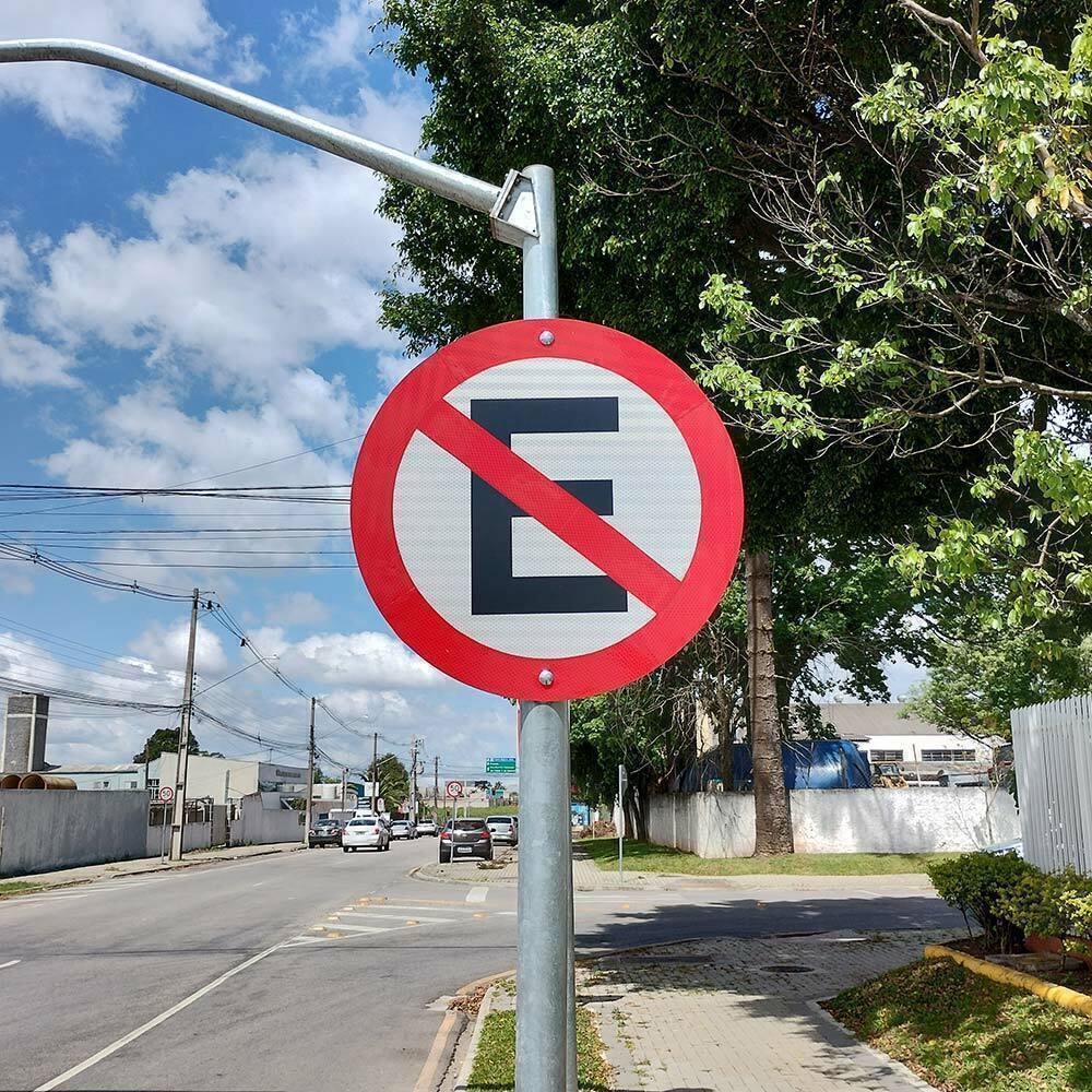 Placa proibido estacionar R-6a - Sinal Center - Empresa de Sinalização