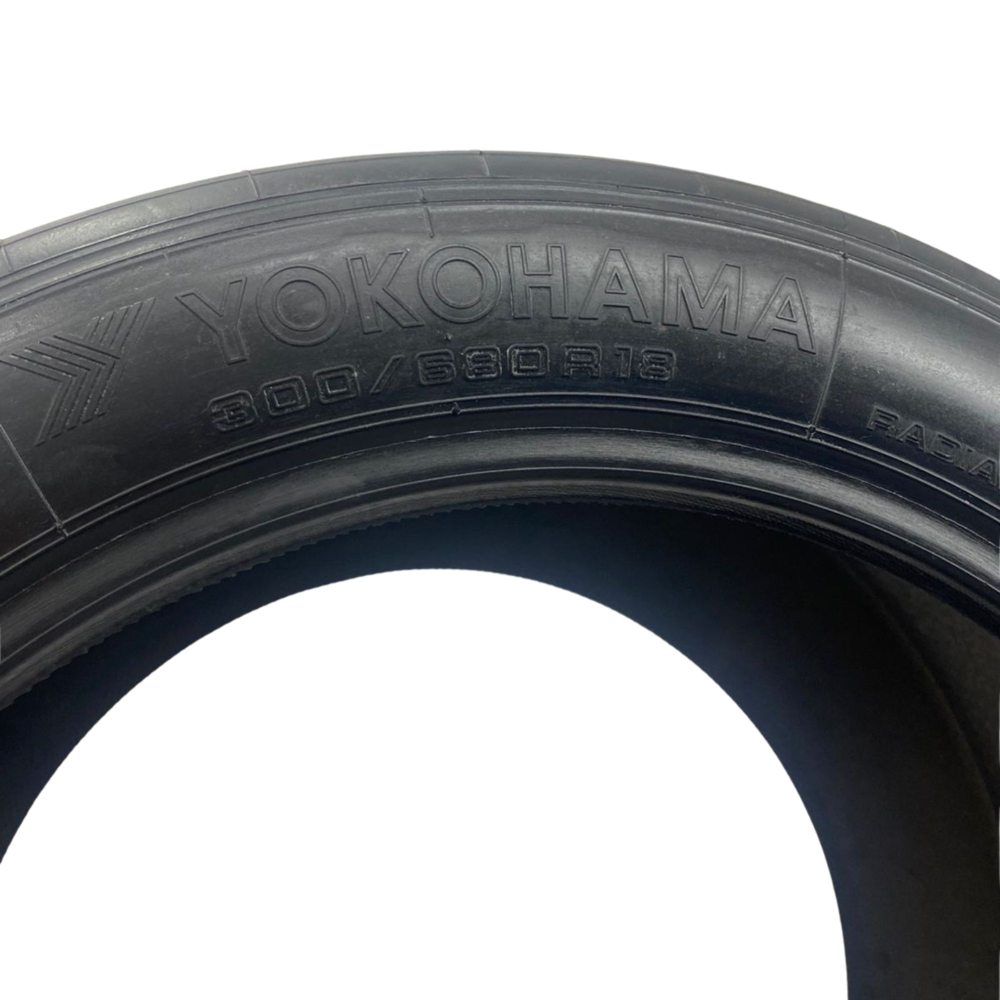 Pneu Yokohama Advan Slick 300/680R18 - BTSSHOP