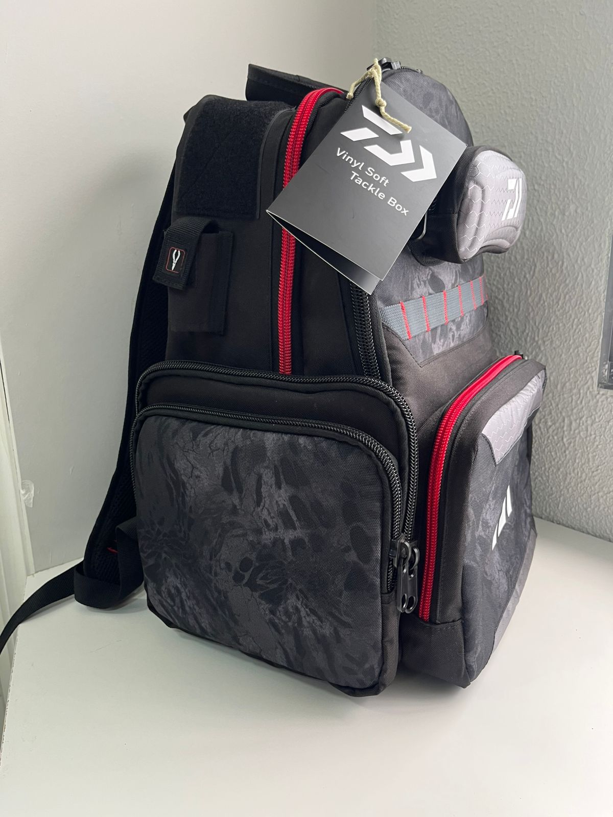 Daiwa Tactical Backpack Tackle Bag - Diniz Pesca