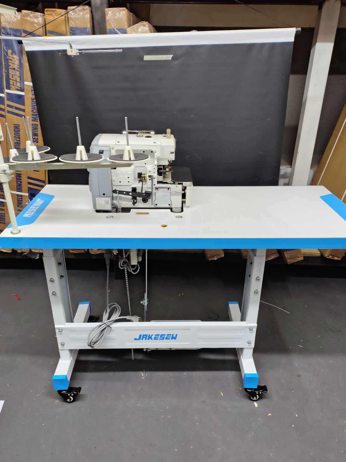Máquina Interlok Motor Direct Drive - Modelo EC7-5D Jakesew (220v
